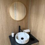 luxe wc wagen interieur