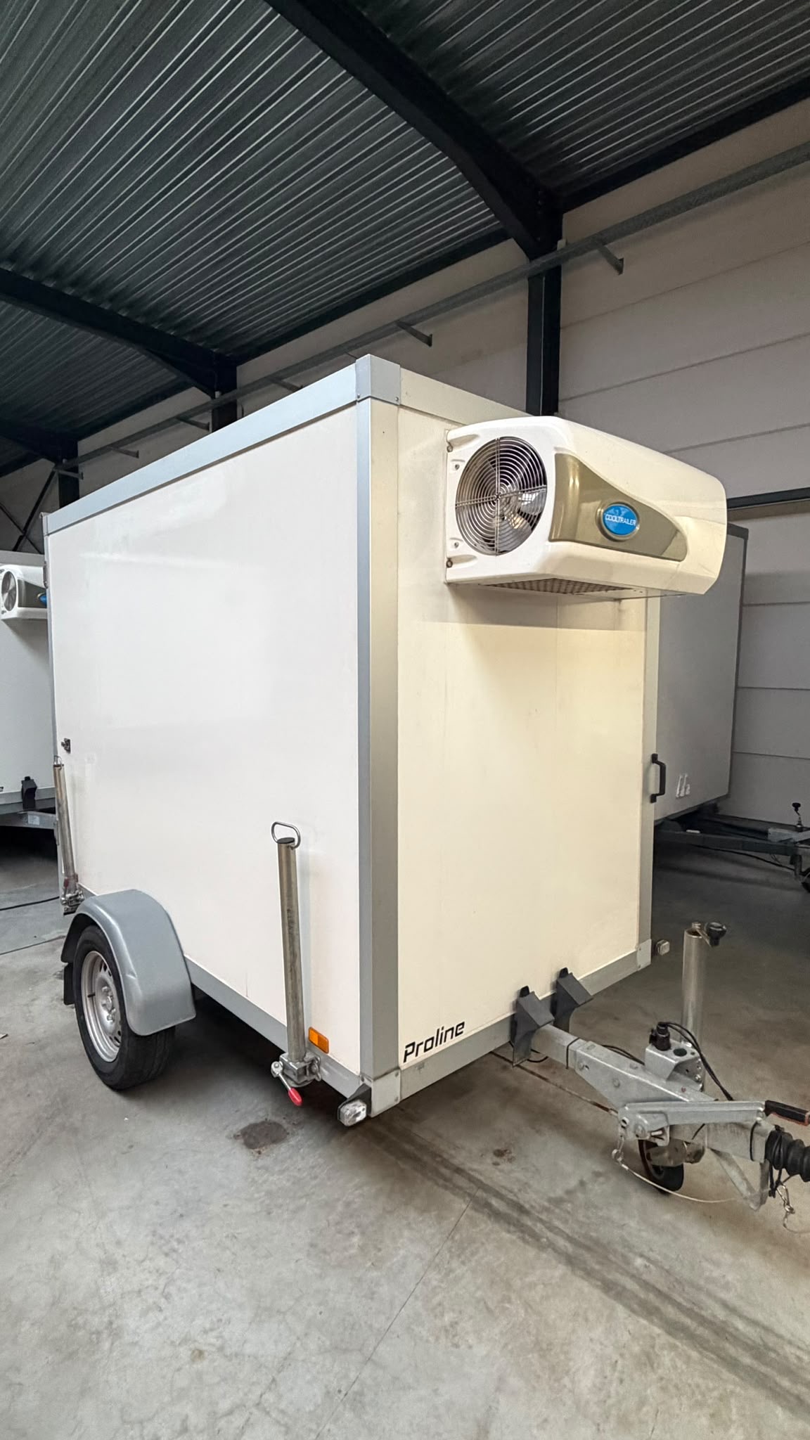 kleine koelwagen verhuur
